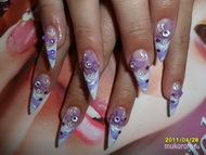 Akril  és porcelán díszítéssel