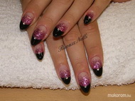 zselével díszített