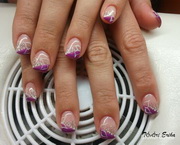 Mini körmök színesen