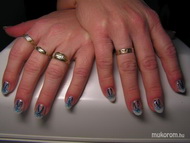 Francia kék csillámmal