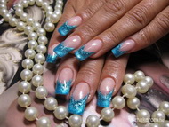 türkiz türkizzel bolondítva