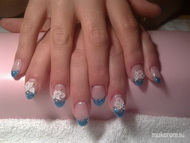 Zselé porcelán virággal