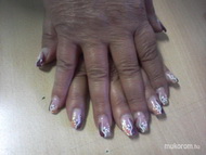 épített zselé lakkal