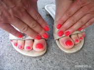 géllak kézre lábra