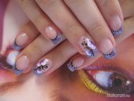 Kitti akril virágokkkal