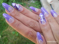 Giga zsele es akrill