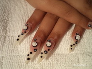 Stiletto porcivirággal 2