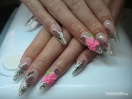 Best Nails - zselés köröm porci virággal