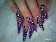 laser brillel és akrillal