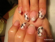 Best Nails - Akril virágos