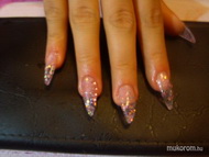 Best Nails - swarovski 