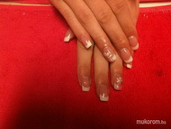 Levél és gyönygbeépítéssel