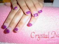 Épített zselés köröm színes véggel