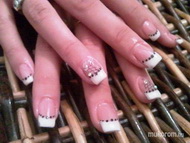 Pöttyös hálós francia