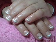 Lenövésmentes francia manikür