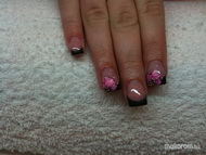 Anitának fekete pink