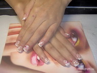 Utána épített zselé akril dísz