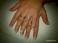 Saját köröm zselés franciával