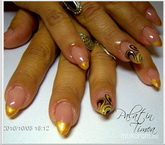 Arany és barna párosítás