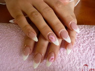 rózsaszín virágos