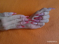 ismét sajátkézre építés