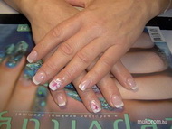 Épített zselé francia kissé lekerekítve