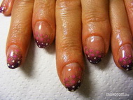 Best Nails - zselés lakkozás diszitéssel