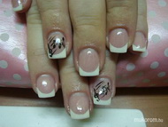 Best Nails - zselés műköröm
