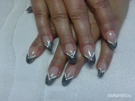 Magdi sötétszürkéje