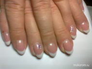 Katának francia kis virággal