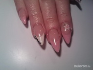 Katinak köves virágos