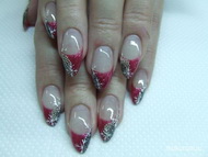 Itt a nyakunkon a karácsony