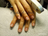 Saját köröm megerősítése zselével