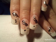 csillámmal matricával közelről