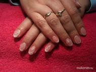 saját köröm erősítés zselével