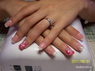 Piros fehér zöld menyasszonynak