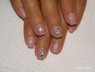 Nóri szolidan elegánst szereti