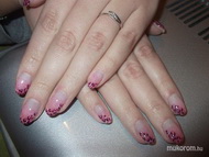 Első próbálkozás