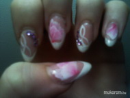 Best Nails - mimikének