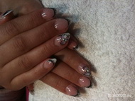 Zselés Műk Akril díszítéssel