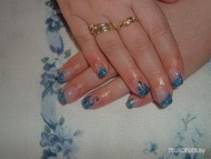 zselé kék csilámmal