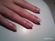 ismét egy első műköröm porci virággal