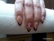 Best Nails - piros fekete
