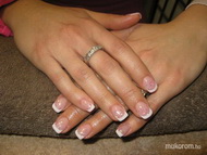 Francia csillámos flitterrel megbolondítva