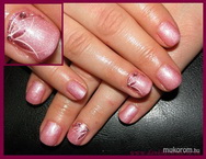 zselés lakk apró körmön apró minta