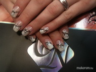 Niki ismét képet hozott