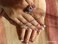 Best Nails - virágmintás