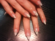 Best Nails - .