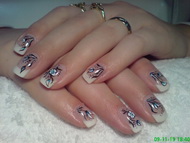 Best Nails - -
