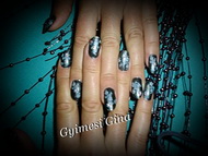 Körömnyomdás-strasszos